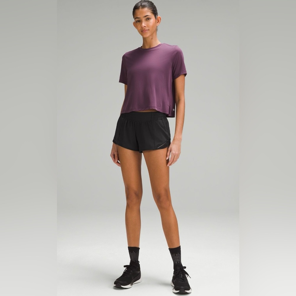 Lululemon | Hotty Hots LR Shorts